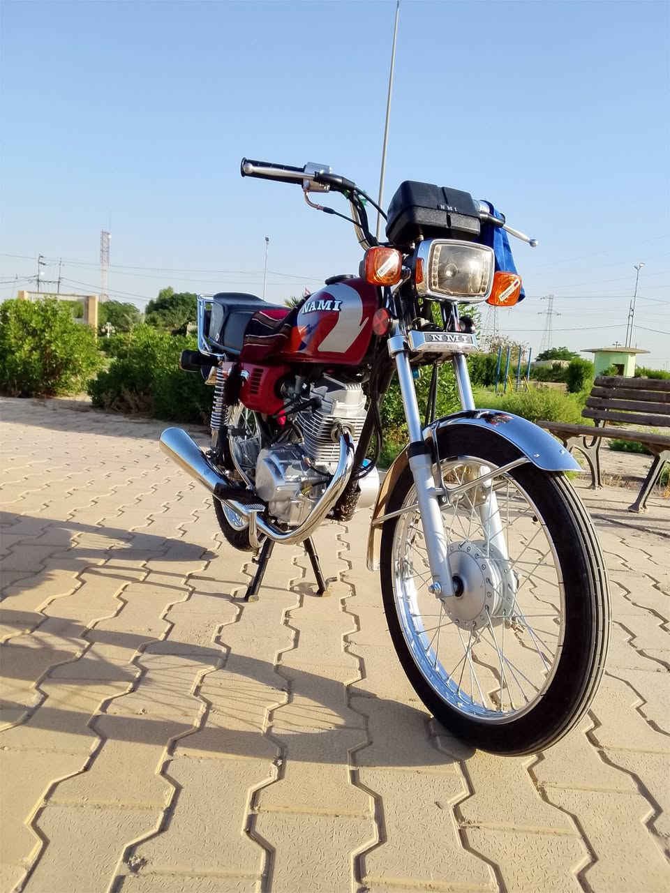 السلام عليكم دراجه نامه شلامجه مديل 23 جديده صار اقل من شهرين من اخذته من الوكيل بيع او مراوس مامتواجد خاص شراي اتصل *********** مكاني بابل قضاء القاسم ناحية الطليعه

