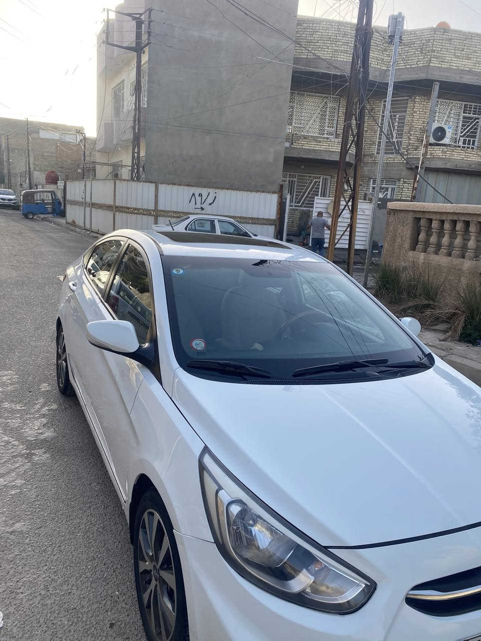 اكسنت موديل ١٦ خليجي
السعر ١١٣ وبيها مجال
مكاني بغداد البياع السونر موجود بالصور
***********
