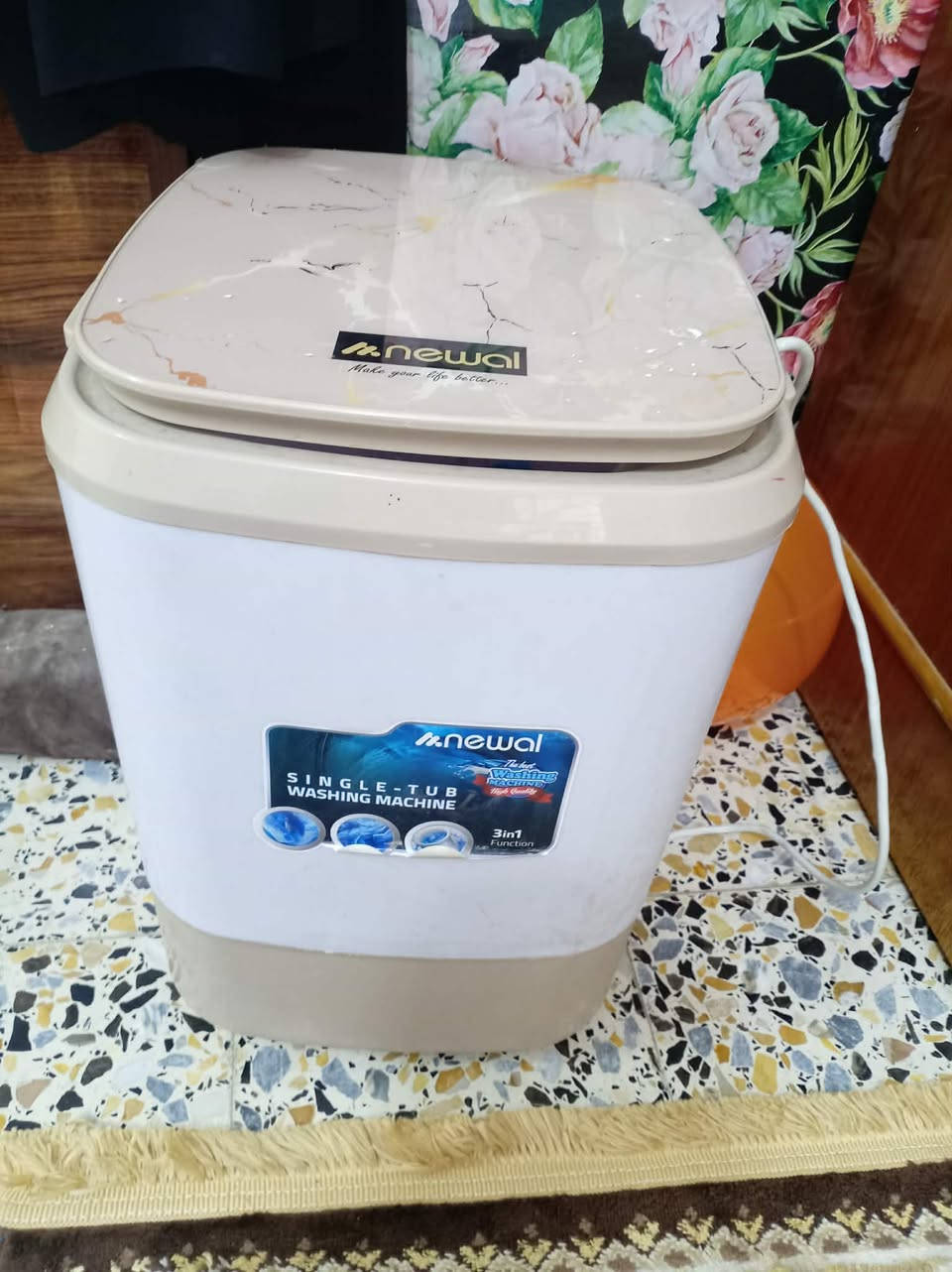 غساله حجم زغير مال اطفال غسل اهدوم واحذيه سعره 75 وبيه مجال الحله ابو غرق رقمي ***********
