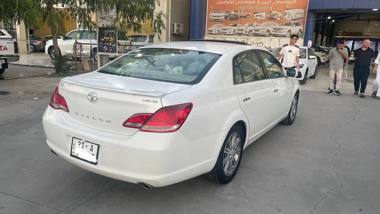 افيلون موديل ٢٠٠٥ خليجي گير محرك تبريد كفالة بسمي تحويل وكالة تفاصيل كشر كلشي موضح بسونار مرفوق ويا صور 
مكان سيارة كلار
السعر ١١٣ بي مجال
***********

