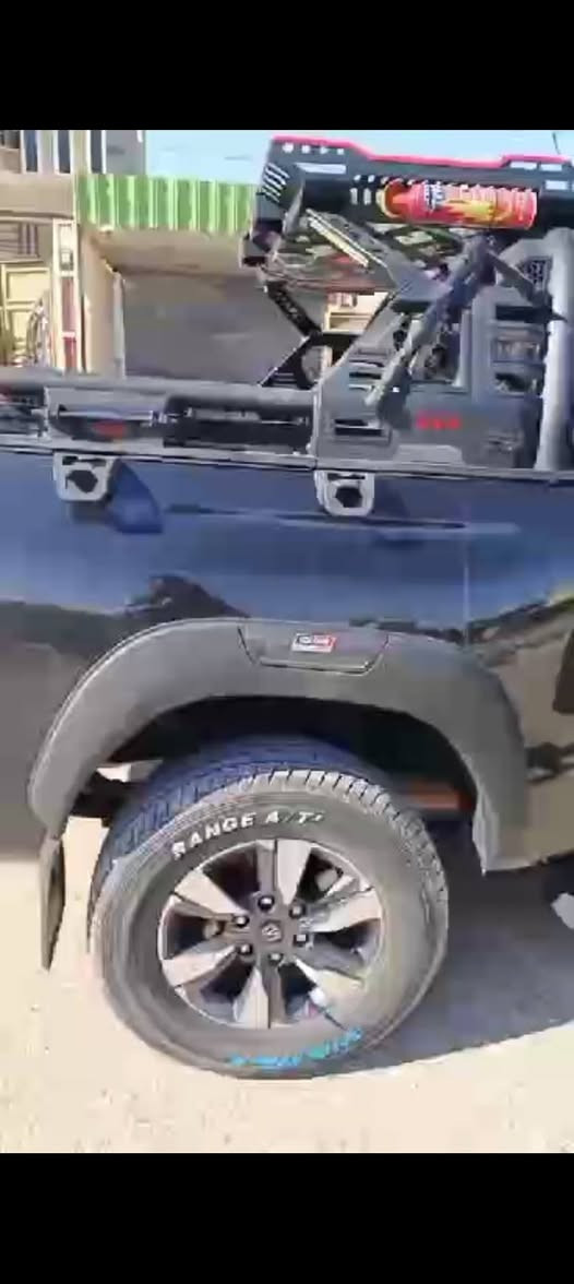 السلام عليكم شنجان للبيع مكفوله السياره موديل ٢٠٢٣ يرهم مراوس حسب الاتفاق لشراي يتصل  ***********
