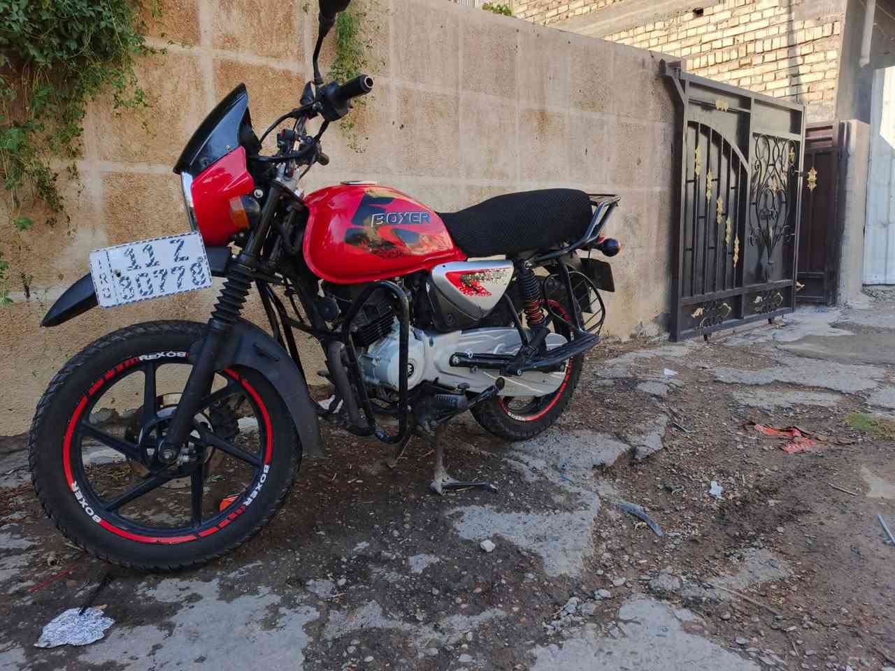 @الجميع سلام عليكم  دراجة بوكسر جبلي مرقم رقم وسنويه تحويل ثاني يوم موديل 2022شكل 2023
كامله مكمله مجفته جديدشركه مكاني بغداد حي العامل 
السعر1950وبيهامجال شي قليل 
الرقم بي واتساب ***********رحمة الوالديك موشراي لتعلق اعبرالمنشور لتعبني

