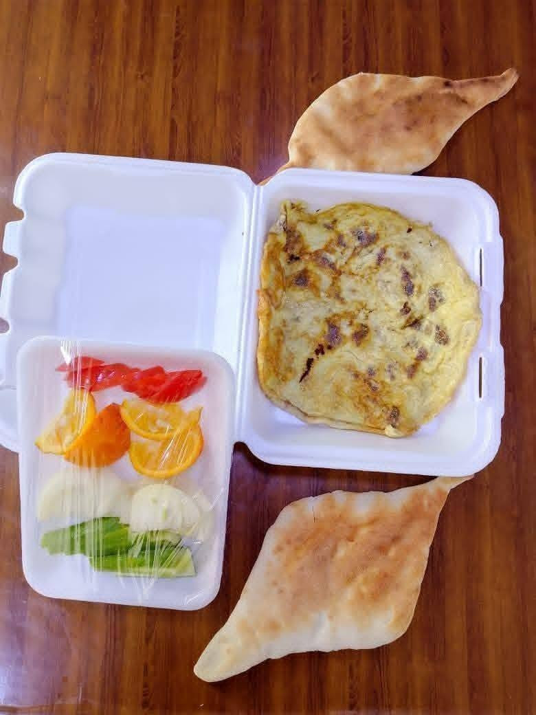 صباح الخير توفر مخالم عروك او طماطه
كباب عروك لفه بالف نفر الفين 
كبده لفه 1500 نفر ب3 
مطعم وماكولات امي قرب مستشفى زهراء مقابيل ماركت توفير ***********
