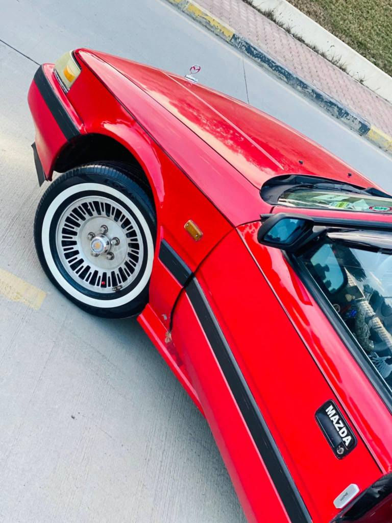 مازدا مۆديل 1991 هە شتوبە خ  ئاڕمی پلاستيک پێشو دوای کە پس تايە ی لۆک خە ت سپی کارە بای کامل ئيشە کات گە رمی مە زبوت تە قە وڕە قە ی بە شە رت موسوپڕاوە بە شە رت *********** لە سلێمانيم
نرخیشی 35 گەڵاو 
مەجالیکی زور کەم السليمانية, العراق
