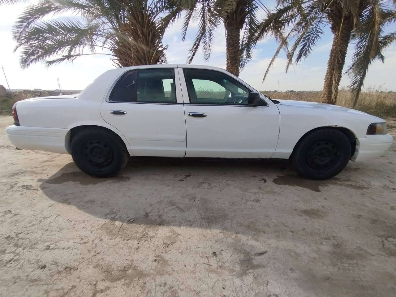 سلام عليكم سياره فورد مزاد كير ومكينه فيفيتي جدد حداديه نضيفه كهربائيات كلهه شغاله السعر 25 وبيهه مجال هاذه رقمي***********
