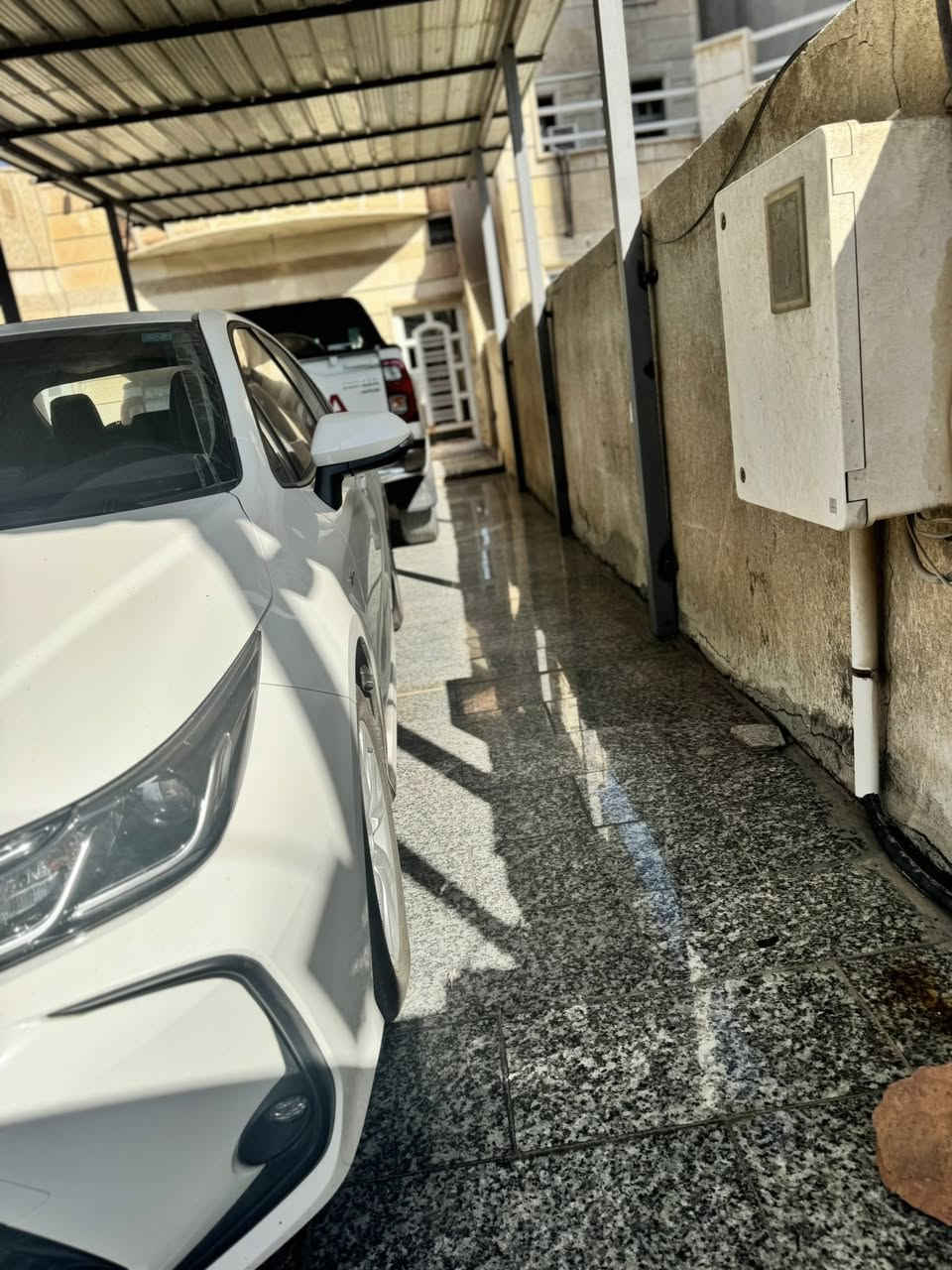 كورلا هايبرد الشكل الخليجي زيرو موديل ٢٥
كشنات جلد اسود 
بصمه. 
فتحه سقف 
السعر مناسب 
للاستفسار الاتصالى على الرقم ***********
