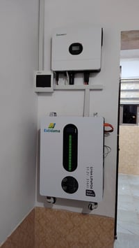 حصيلة اليوم: 2/2! ✅✅ ​سباق مع الزمن لنقل منزلان  إلى الاستقلال الطاقي ...