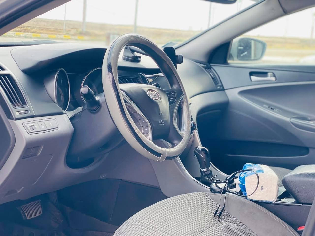 السلام عليكم
سوناتا امريكي 2011 
محرك 2.4 Gdi
بيها صبغ قطع اثر جراد ابيع حزام 
عليها اذامه كامله 
مناقصها اي شي 
محرك شرط يخبل مناقصه شي 
كير وتبريد مكفول 
عارضها ب95 $
مكانها بغداد الكرخ 
***********
