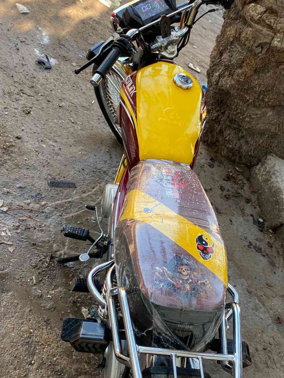 دراجه للبيع 750الف وبيه مجال للطيبين اوراق كامله 5وراقات ويه المكاتبه مكمركه اي نقص بابيه عنوان جزيره السياحه باب الثالث رقم تليفون *********** بي رقم و واتساب متواجه 24ساعه
