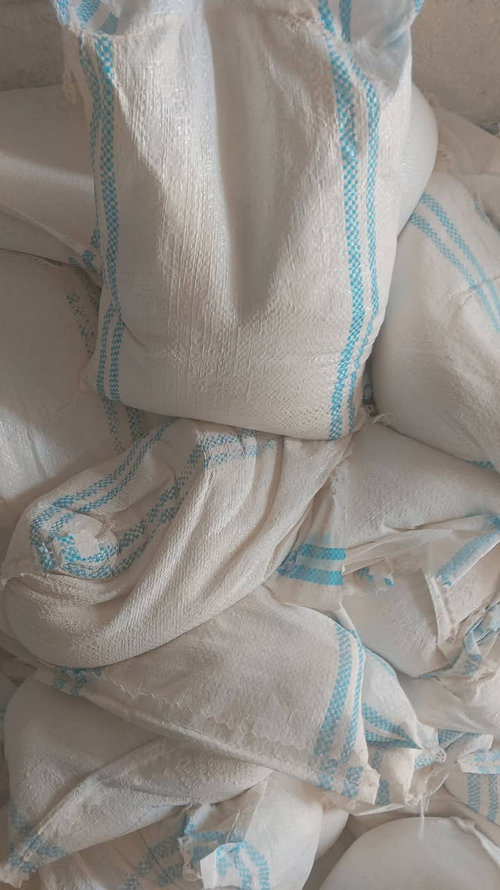 يعلن مكتب اراك عن توفر اسمنت ساوه الايراني واسمنت تركي وغبره الشمال مستعدون لتجهيز كافه السكلات والمحلات بأسعار جمله واصل الى باب المحل لطلب الاتصال على الرقم ***********
