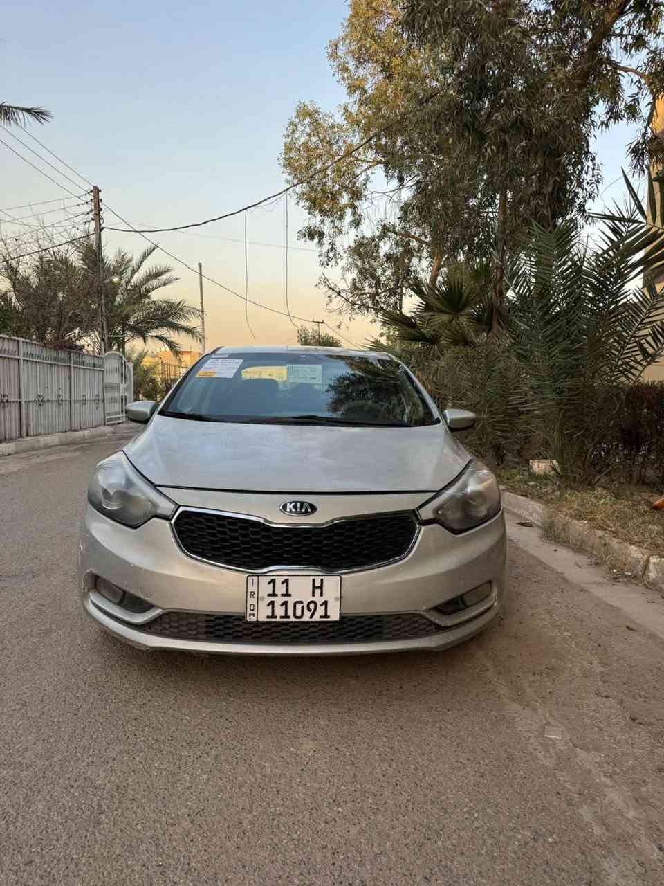 كيا فورتي للبيع موديل 2016 وارد امريكي حادثها جاملق خلفي بدون دواخل بيها صبغ 4 مكانات مكينه 2000 دوش مكينه وكير صدر امامي وخلفي جديد تخم تاير جديد تبريد ثلج رقم بغداد اللدولي جديد سنويه 29 الاستفسار على الرقم *********** السعر 95 عنوان بغداد الرصافه
