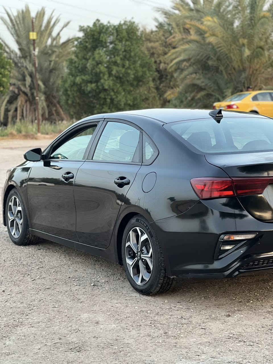 كيا فورتي موديل 2019 معوقين بعد 4 اشهر تصير حرة محرك 2000 دوش كير At
السياره نظيفه كلش ضربتها جاملغ امامي إضافه ضربه بالجنطه خفيفه كلش. بيها نظامين قياده سبورت رياضي ونورمل عادي تحكمات ستيرن 

قياده ذاتيه قفل سرعة رادار امامي وبعد شغلات هواي السياره تأخذها ربع ماتصرف عليها 

لايت زنون تخم تاير جديد دوشمه وأرضيات جدد 
السعر 120$
العنوان السماوه رقمي ***********

