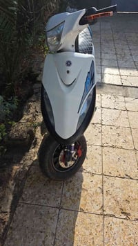 الي عنده بوليس مراوس ويه الماكس العدله الا يقصر 07763985978