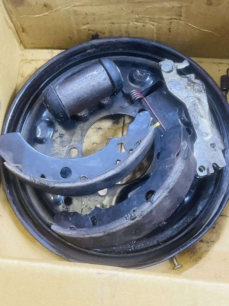 غراض تكتك نضيفات سعر مناسب وشرط نضافه اي خلل ما بيهن تفحص يالله تاخذهن وسعرهن مناسب
***********
