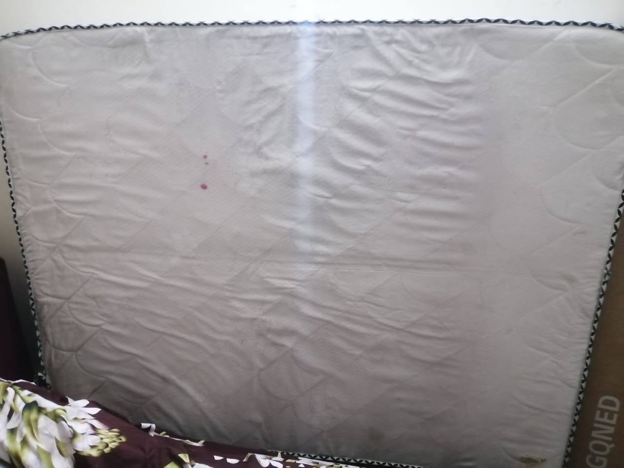 اغراض للبيع شلع صوميه نفرين خشب قوي وثكيله مابيه اي ضرر مع دوشكين ابو النفر مع دوشك نفرين نضيف صار سنه من اخذنا وبي ضمان


**إذا كنت صاحب هذا الإعلان وتريد حذفه لأي سبب، رجاءا أرسل رسالة إلى الدعم الفني**