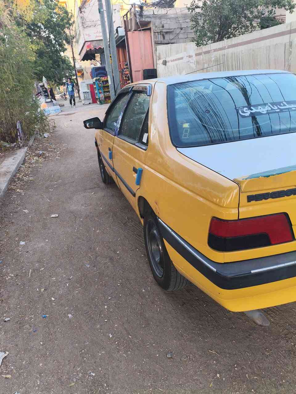 سلام عليكم 
اخوان سياره بيجو باص موديل 14 سياره نظيفه كير ومكينه مكفولات سعر سياره 30 وبيها مجال 
رقم ***********
