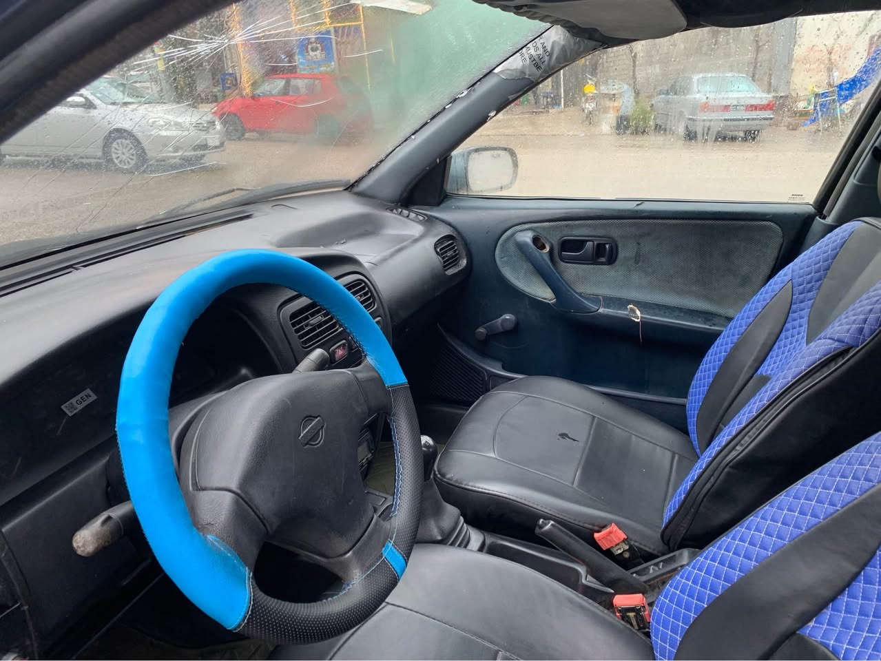 نیسان پریمەر مۆدێل ١٩٩١ 
سەنەوی لەگەڵە بۆ مەفرەزە ئەبێت
سەیارەیەکی جوانو ڕێکوپێک 
سعری 15 معامەلەیە لە سلێمانی
*********** Singapore
