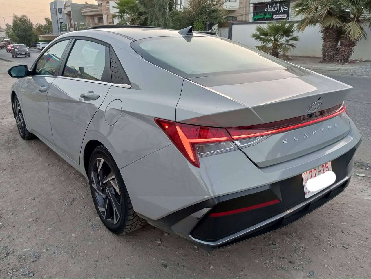 بسم الله الرحمن الرحيم 🧿
السلام عليكم 
للبيع او مراوس
🇺🇸🇺🇸النترا  لمتدددددد
موديل …….2025 
رقم دهوك
سيارة فول فول 
حجم محرك 2000 دوش 🚀🔥
ماشيه 20mil
بصمة تشغيل
تشغيل عن بعد
ابواب بصمة و ترحيب 
كامرة 360 درجة
‏هاند بريك بصمة AUTO HOLD 
سلايت 
رادار امامي 
رادار خلفي 
نقطة عمياء
توقف ذاتي 
قيادة الية
تحكم استيرن جهتين
شاشة دجتال كبير متصل
نظام القيادة (normal + sport + smart)
لايت زينون 3 عدسة بلادي 
ليد خلفي 
كشن هيتر
ستيرن هيتر
كشن جلد 
شحن موبايل لاسلكية
ويل كروم حجم 18
داخل سبع الوااان🟪🟦🟨🟩

سيارة  ضرره جدآ جدآ خفيف
شبر صبغ بل بوند وخشم الجاملغ معدل بارد فقط 
ايرباك ستيرن راجع سستم 

مكان سيارة الموصل

المشتري  اتصال ع واتس اب رقم ‏‪***********
للأستفسار ‏‪0774 806 3083‬‏
