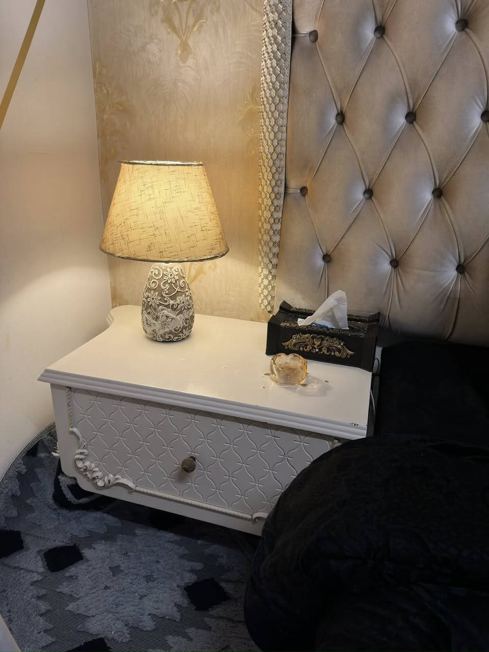 غرفه نوم ضخمه تركي للبيع سعرها مليون وبيها مجال وسرير طفله جديد استعمال قليل مع مكتبه سعرها ١٠٠


**إذا كنت صاحب هذا الإعلان وتريد حذفه لأي سبب، رجاءا أرسل رسالة إلى الدعم الفني**