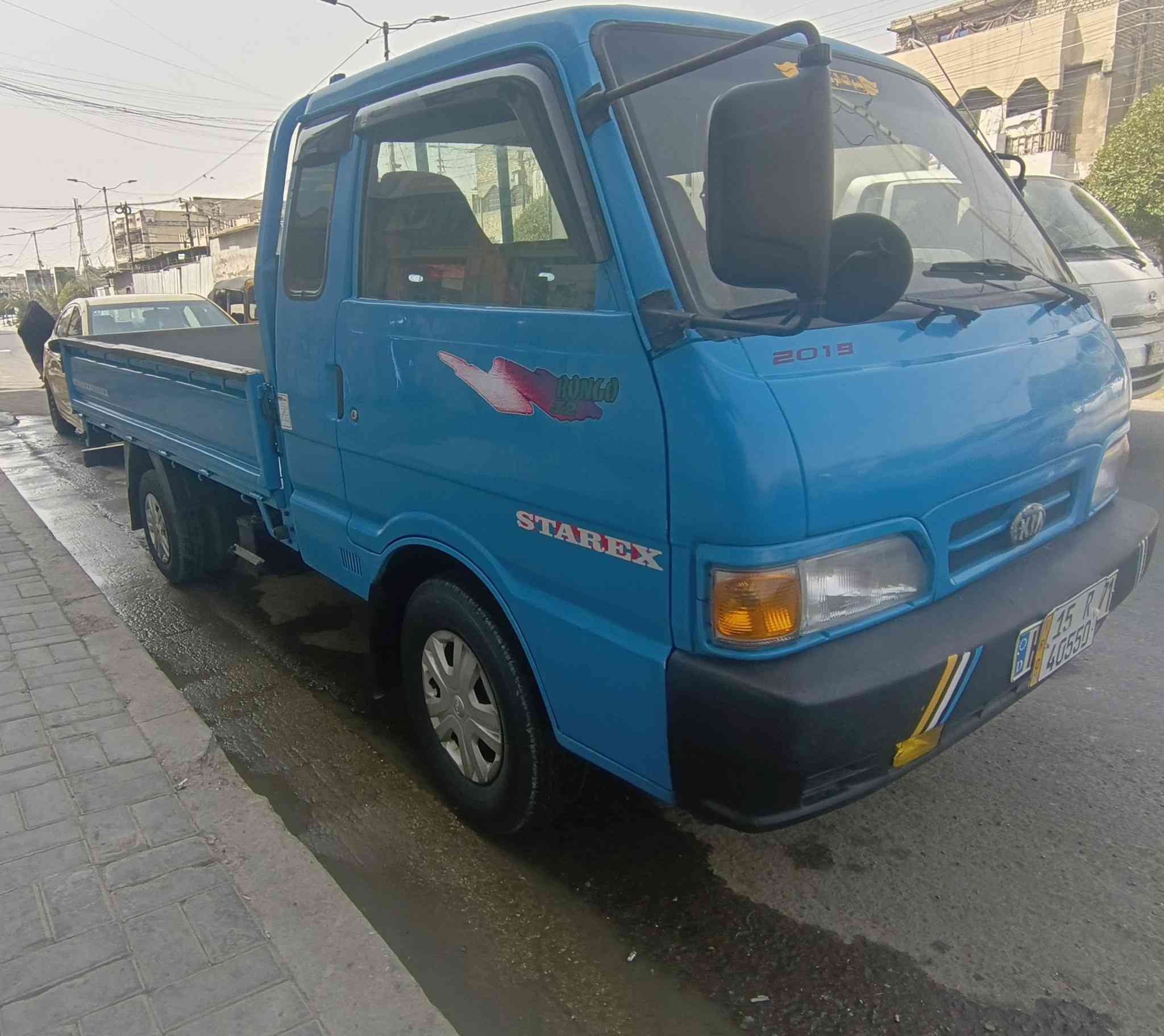 كيا بنكو موديل 96 قمارة وربع 7جنكال 
رقم انبار انكليزي الجديد تحويل مباشر 
محرك كير اكسن مكفول 
صبغ احزام لجمالية مكفولة من ضربة وكص 
شاصي مكفول 
كهربائية حدادية مشط باور جدد
تخم تاير امامي خلفي جدد 
جاهزة من كل النواحي 
السعر 58 $ وبي مجال 
مكاني بغداد مدينة الصدر الاورفلي 
رقم الهاتف        ***********
