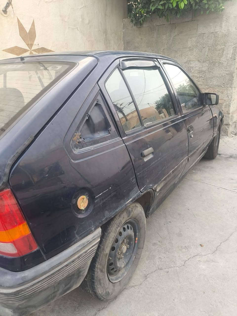 سيارة للبيع 
اوبل كاديت 1991 مشروع وطني 
سنويه لل2029 بأسمي
دفتر بانزين
تحويل مباشر
رقم انكليزي 
جاهزه وما بيها اي عيب 
السعر 26 وبيها مجال
الاتصأل على الرقم التالي
***********
مكلف بالنشر *
