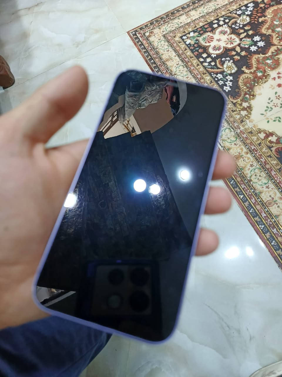 ايفون 12 مستبدل ضهر فقط فقط 64 بطاريه 77 شرط مايصرف ضمان للبيع ب 250 الف الدوره ابو دشير ***********
