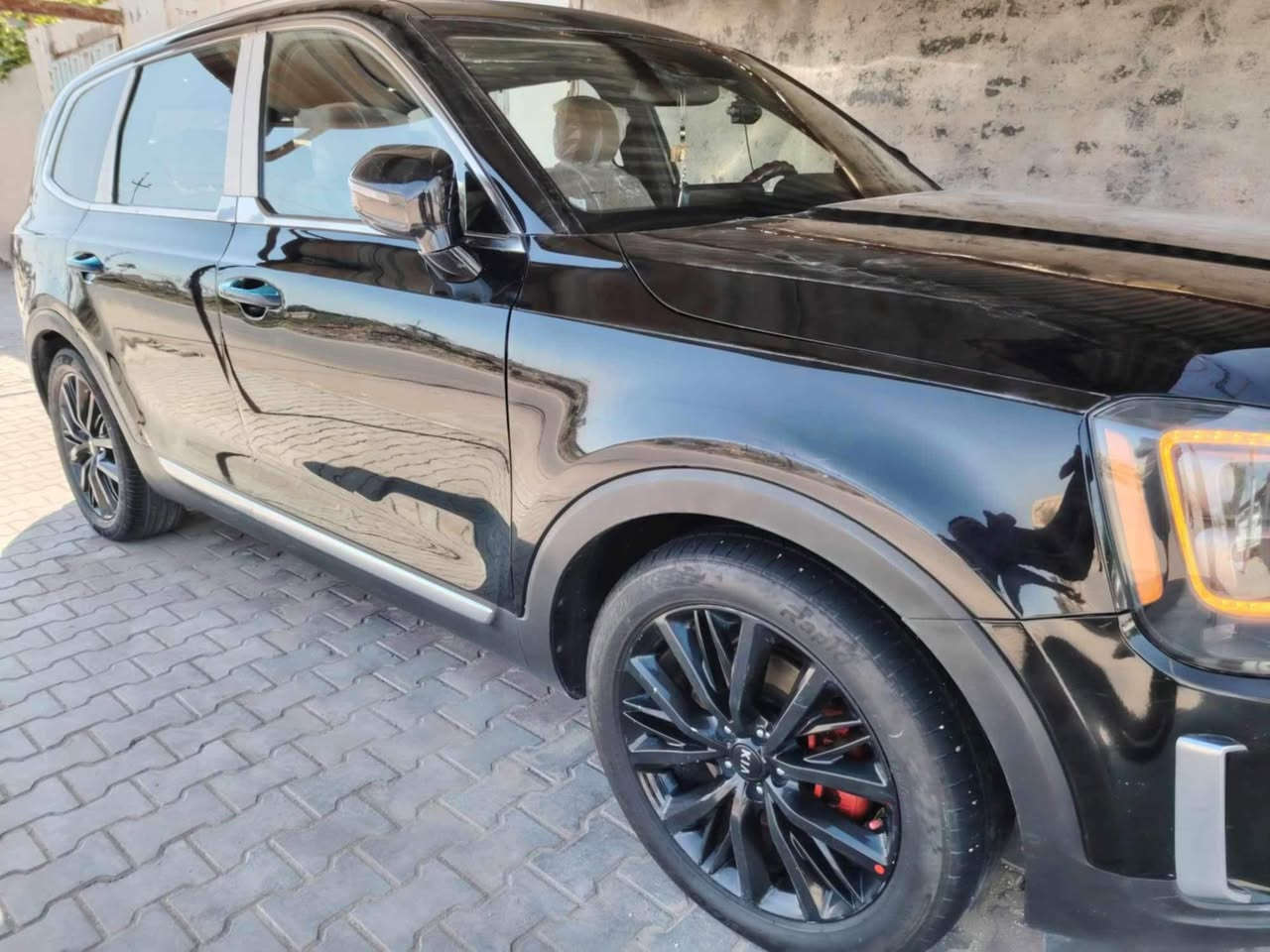 (للبيع أو مراوس)
Telluride sx 2021

SXكيا توليرايد2021
بانوراما 
اربع كامرات
رادارات 360
حساس امامي وخلفي
دخول ذكي
تشغيل عن بعد
جلد
كشن حار بارد
كشن كهرباء
كشن سائق مساج
ستائر خلفيه
ستيرن تدفئه
كشن منفصل
قياده ذاتيه وتوقف ذاتي وتحديد مسار
شحن وايرلس
منافذ تايبسي
وباقي المواصفات للفول

السعر235
اي استفسار ***********
