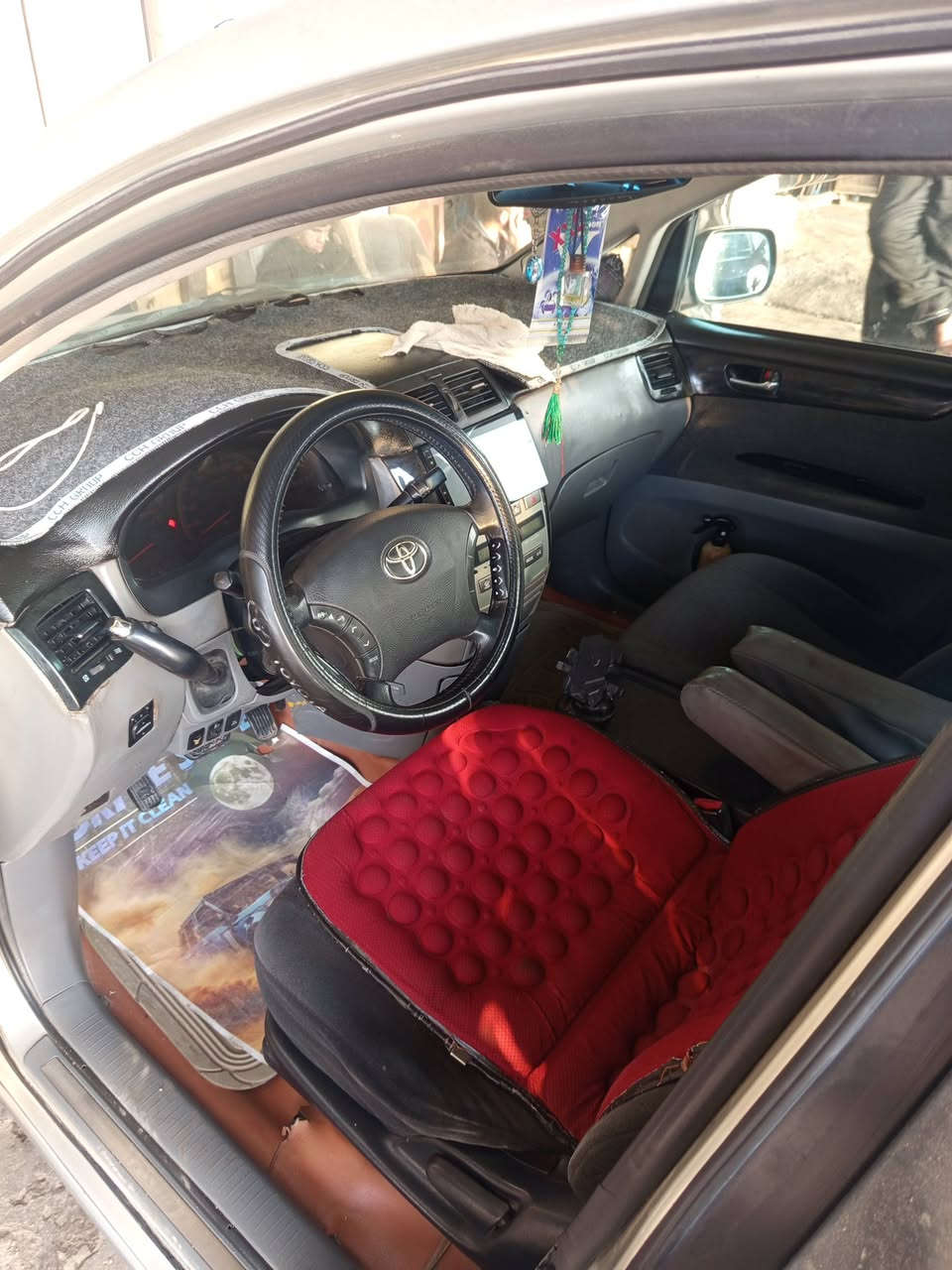 السلام عليكم
ابصم للبيع موديل 2001 
سياره جاهزه حداده تخم تأير جديد تبريد ثلج + تدفئه 
سياره بسمي سنويه لغايه 31 سياره كفاله من كص ونقل وضربه 
بيها جراد تبريد 3 قطع سياره مال جناي 
السعر 115 وبيها مجال الطيبين 
العنوان البصره القرنه الاستفسار *********** 
مكلف بل نشر أحمله والديك رقم صاحب سياره واستفسر
