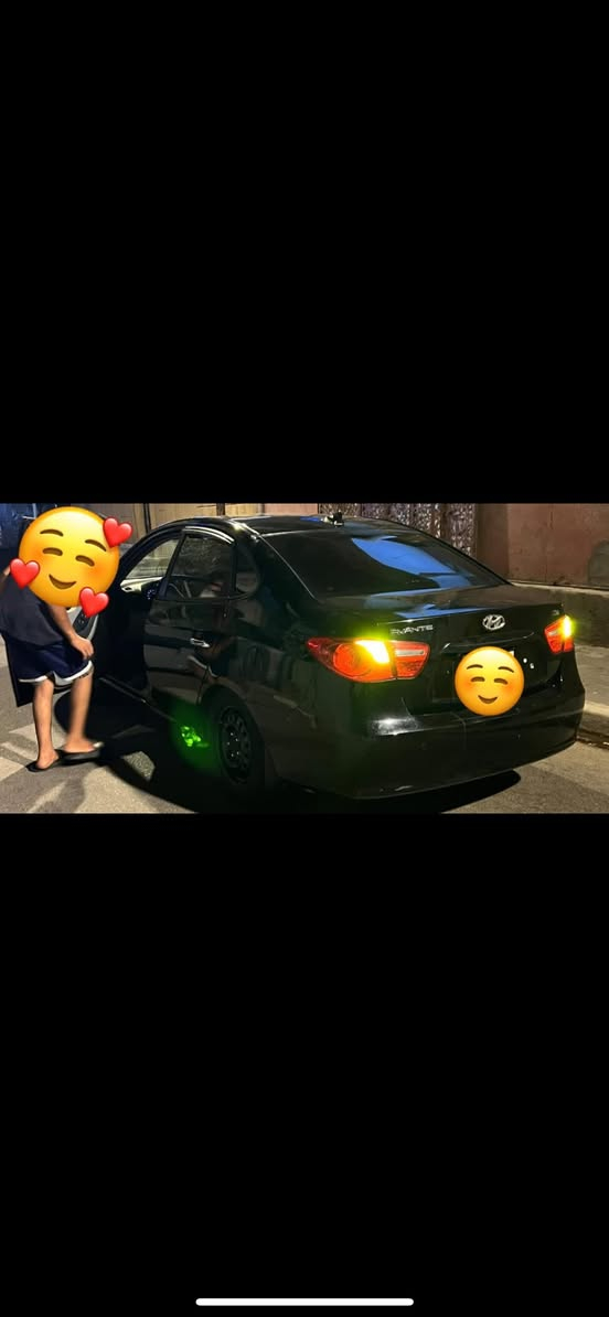 سلام عليكم الانتره مديل 10 كص جنطه فقط بيهه رقام بغداد اصلي سياره جديده الف مااتصرف عليهه لون اسود  بلاد سياره احله من صور    *********** السعر 40بيهه مجال بصيط العنوان بصره
