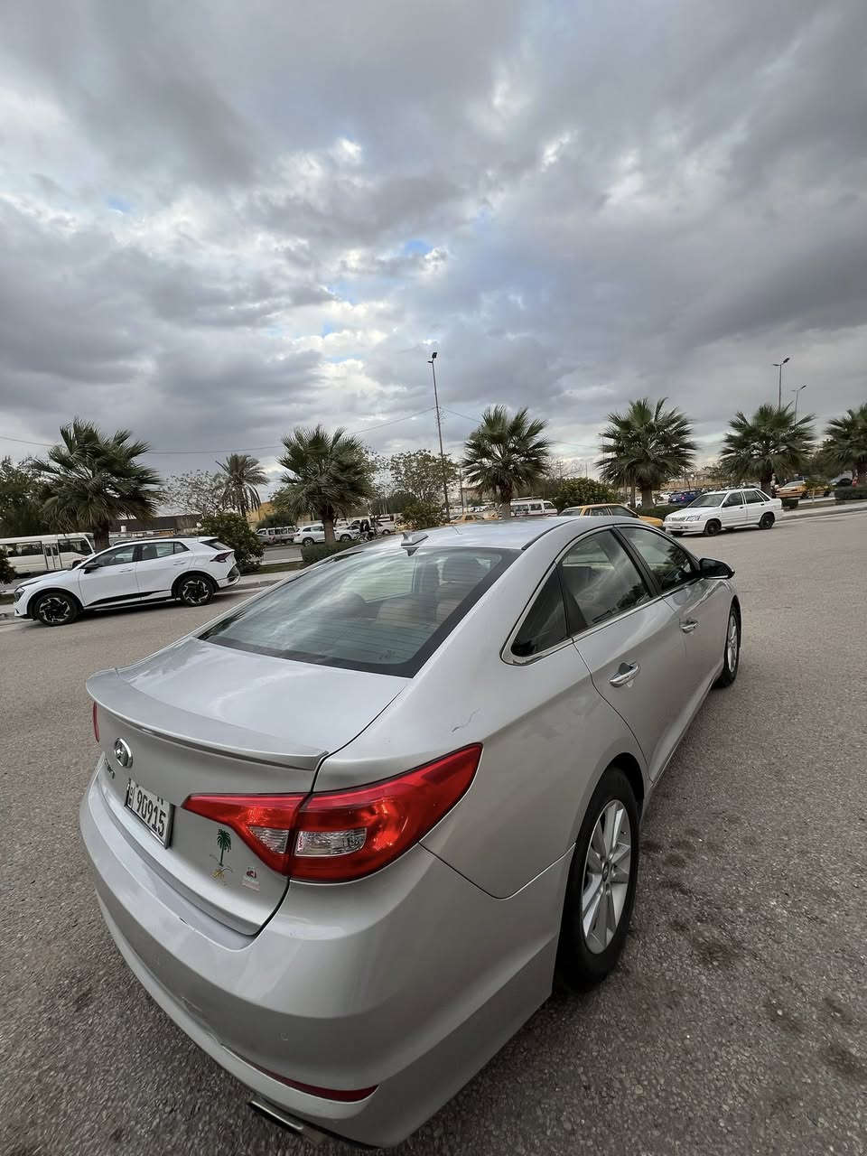 (وينه الي يدور النضيف والسريع🏁 والفول
_هونداي سوناتا

موديل2017

_اعلى فئة

1_فتحه سقف

2_بصمة تشغيل

3_بصمة ابواب

4_نضام ترحيب

5_شاشة كبيره

6_كامرة دوار

7_رادار امامي

8_رادار جانبي

9_مثبت سرعة

10_تحديد مسار

11_كشنات جلد مشمشي

12_تدفئة كشنات امامي وخلفي

13_تبريد كشنات امامي وخلفي

14 _كشنات كهرباء

15_جام AOTO

16_3وضيعات قياده

ايكو وسبورت ونورمال(الاعتيادي )

17_لايتات AOTO

18_منضومه زنون عدسات بلادي(نهاري) سعره450

20_لون مشمشي مميز بالسوناتا

21_نضام AOTO HOLD

22_سايد بريك 

23_اشاير بالمري

28_تحكمات ستيرن جهتين

29_كشنات خزن 

31_تبريد قطعتين ثلج ❄️❄️

32_تحكم تبريد بيانو

33_رادار امامي توقف ذاتي

35_ويل حجم 18 سبورت

37_نقط عمياء

38_تحكم مري كهرباء

39_سستم ستيل

40_حساسات امامي خلفي

41_مانع انزلاق

42_كامرة داش 

تيارات حداديه تبريد كله مكفول وجديد

♦️السياره الحادث جاملغ و بنيد و بيها بارد بالجاملغ الخلفي بس  اكفلك البدي كله كله كفاله

[♦️محرك طك الكرتون جديده وين ما جان افحص دهن امزويل وبانزين محسن و كفاله جديد طك الكرتون  ] السياره جديده وفول وحلى من صور تجي وتشوف 🟧 السعر126 مجال مكان السيار كربلاء

‭0785 800 7493‬
