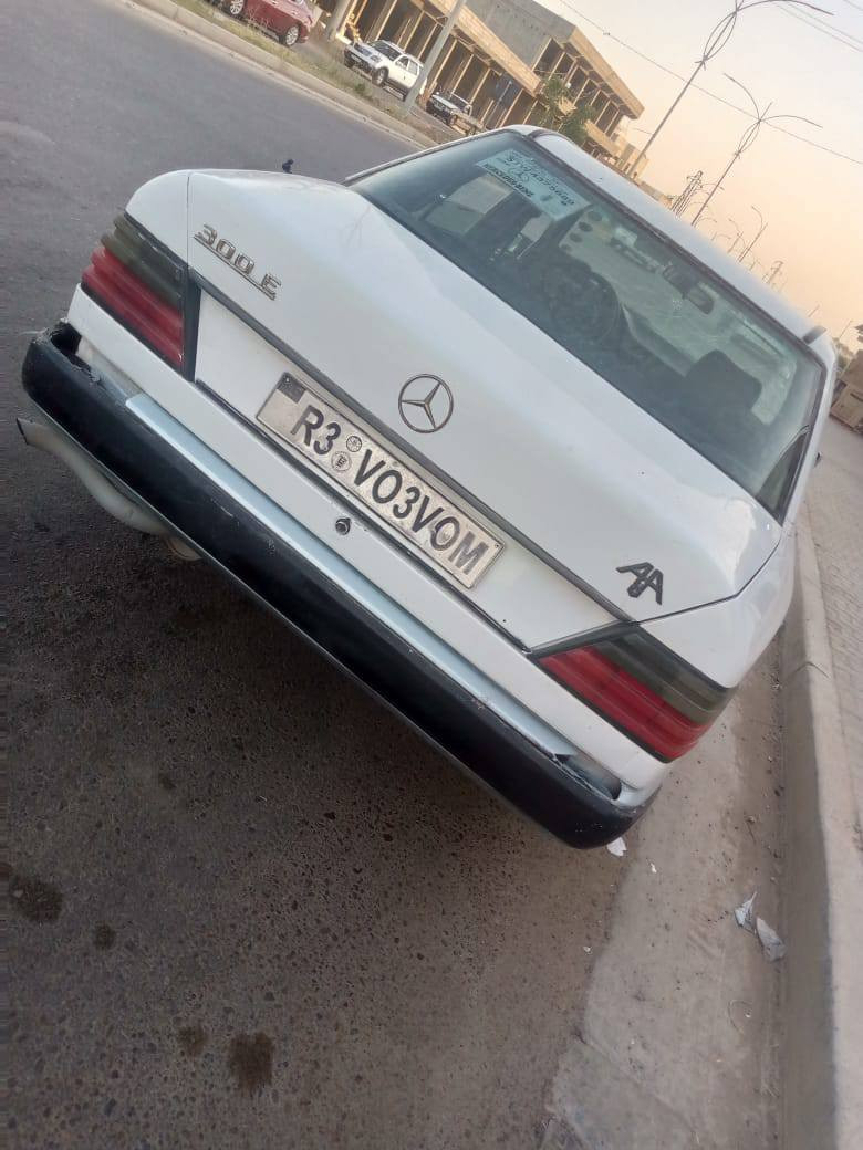 سياره للبيع مارسدس دب 

موديل 1987

رقم انبار الماني حرف R  سنويه صاقطه 

تحويل مباشر 

كير ومحرك اكسل شرط مكفولات 

كير ومحرك بطه 2500

تخم تاير جديد 

صدر امامي وخلي ابحاله جيده 

سياره حلوه مابيها اي نقص 

السعر 35

مكاني صلاح الدين الضلوعيه 

الهاتف ***********

الهاتف ***********
