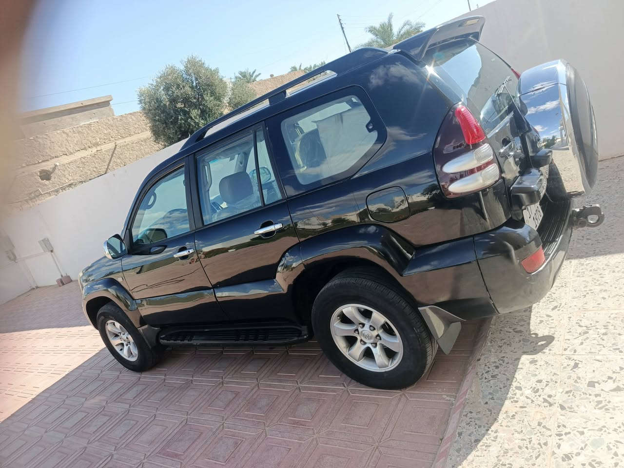 اريد مراوس على افلون  سيارة جاهزه تحويل مباشر تواصل ***********
