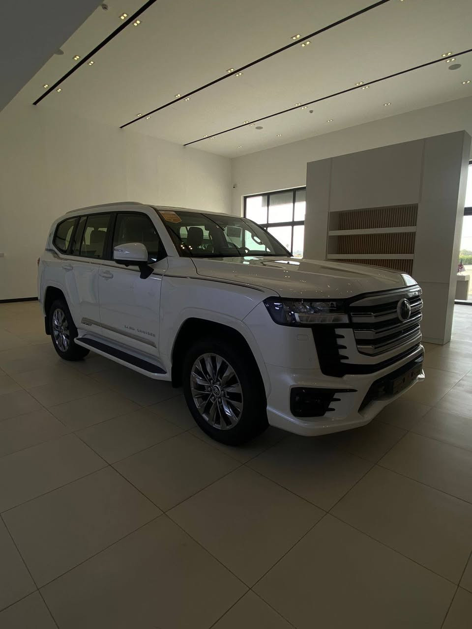 لاندكروزر GX.R LIMITED 
موديل 25 زيرو وكالة 
موقع واسط- كوت 
بسعر مميز لمعرف التفاصيل يرجى الاتصال على الرقم ***********
