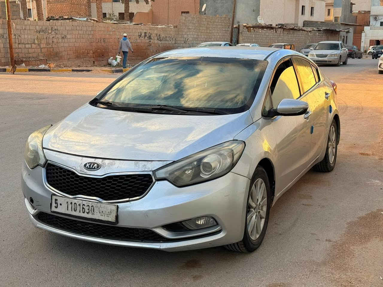 #السعر 17.500 الف كااش فقط  🤩💸💸 

النوع : كيا سيراتو   😍👌🏻

عداد : 200 الف km✅
موديل  2014 🌸
محرك 1.8 العادي  ✔️

#المميزات موضحه في الصور    ❤️‍🔥⚜️

سيريه قومه صفااار 🤩💵💵

طرابلس زناته الجديده   ✅

للاستفسار 0911915888📞


**إذا كنت صاحب هذا الإعلان وتريد حذفه لأي سبب، رجاءا أرسل رسالة إلى الدعم الفني**