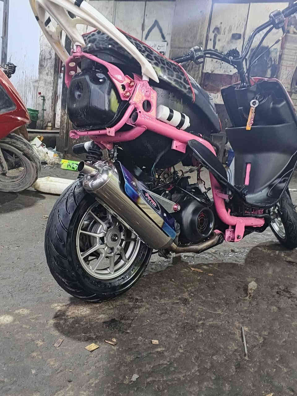 السلام عليكم شباب دراجه للبيع تفاصيل الدراجه دراجه مزوده 55 بوشه ابلاديه استدادات رياضي ويلات رياضي عنكبوت زوج تايرات جدد يدت ابريك رياضي صالصه صجميه دبلات امامي جديد كلج امامي انسي واي سلف 55 اي اج اي ضفيره عل البلاد سعر خاص ***********
