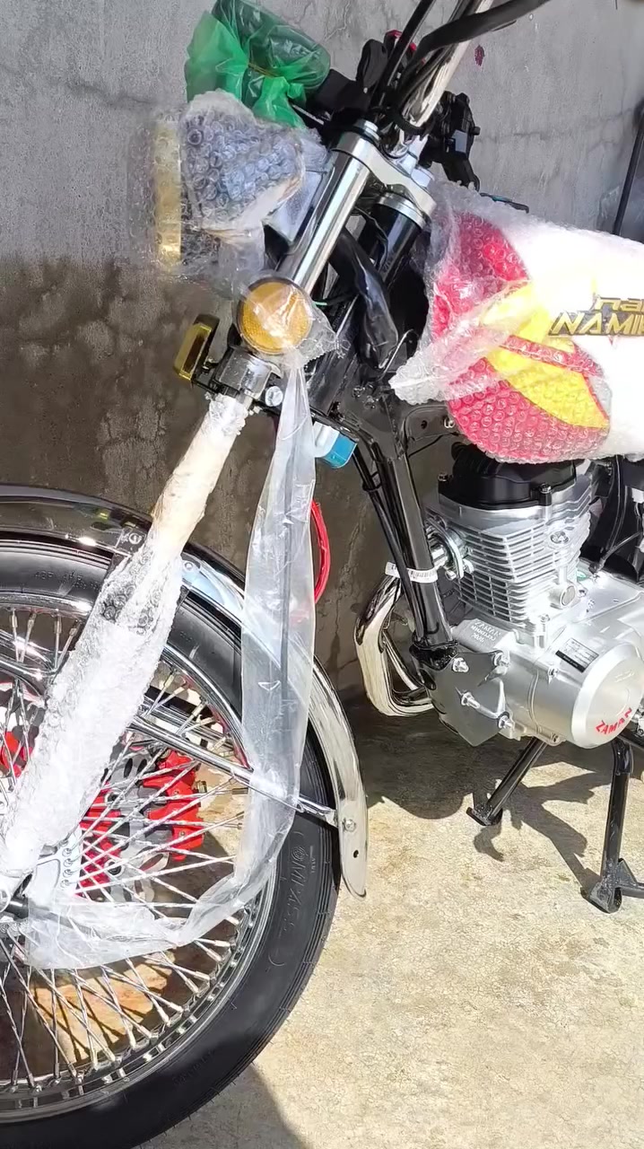 سلام عليكم نامي پرؤ زمان
***********
