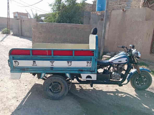 سلام عليكم ستوته لبيع كلك موديل 10كله جديد تخم تاير مكين ناعمه كهربائيّ كله شغاله سعر 750وبيا مجال مكان كوت ***********
