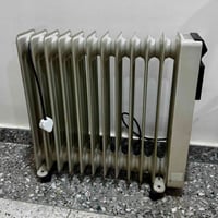 صوبة زيتية • ماركة UFESA • ١١ ريشة