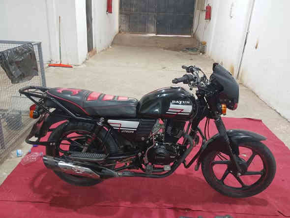 دايوان
سنويه 
رقم واسط 
موديل ٢٠٢١
مكفول 
واسط قضاء بدره 
***********
