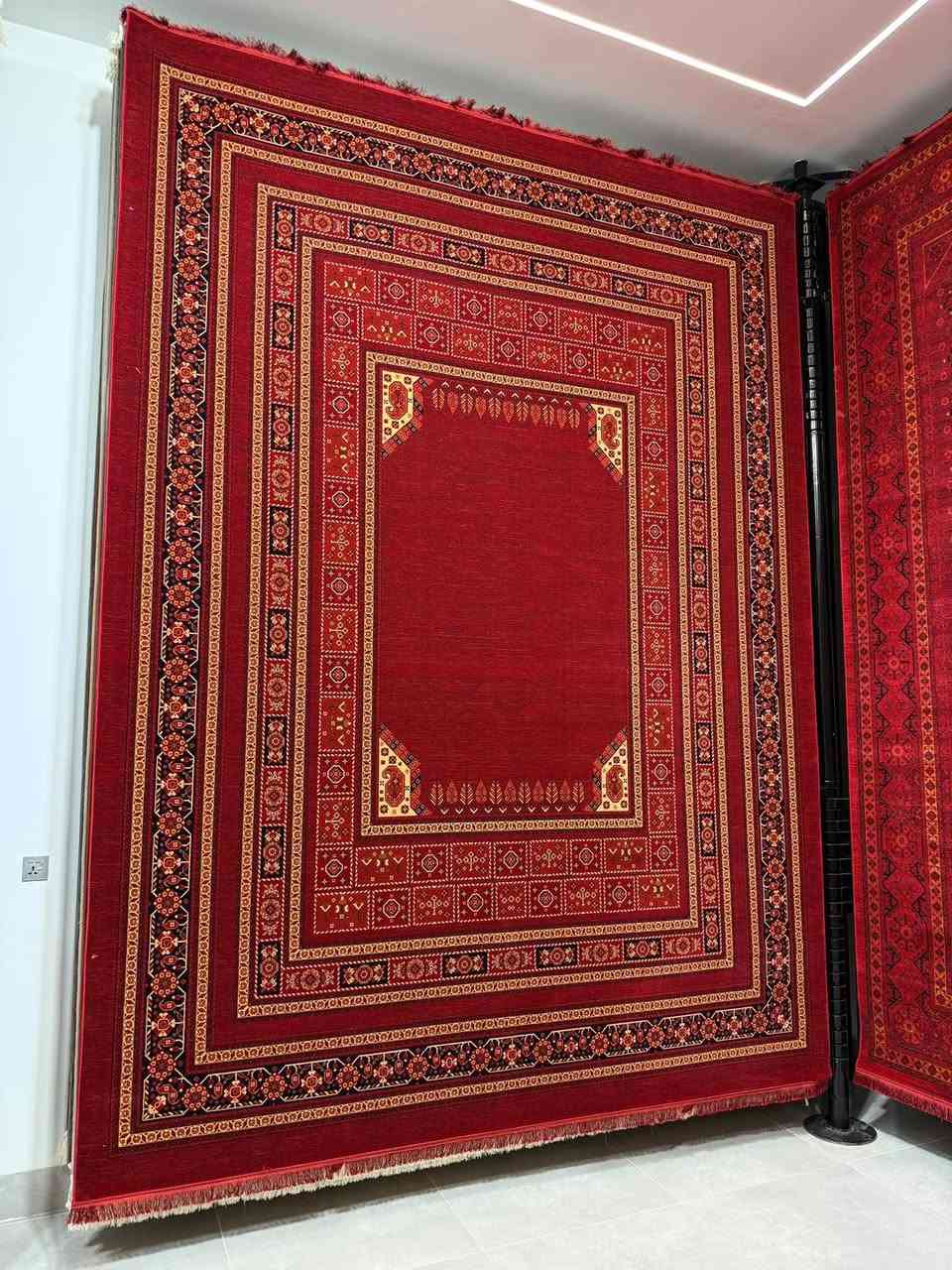 كاشان مول للاثاث المنزلي 

ارخص سعر بالعراق من الشمال الى الجنوب يمي 

سجاد كاشان اصلي 100‎%‎
700 شانه 
ضمان اكثر من 10 موسم 
القياسات
3*2
2.5*3.5
3*4
2.5*4
5*3
متوفر توصيل الى كافة المحافظات 
متوفر بيع في التقسيط عن طريق منصة ماستر الرافدين ولجميع المحافظات
***********
