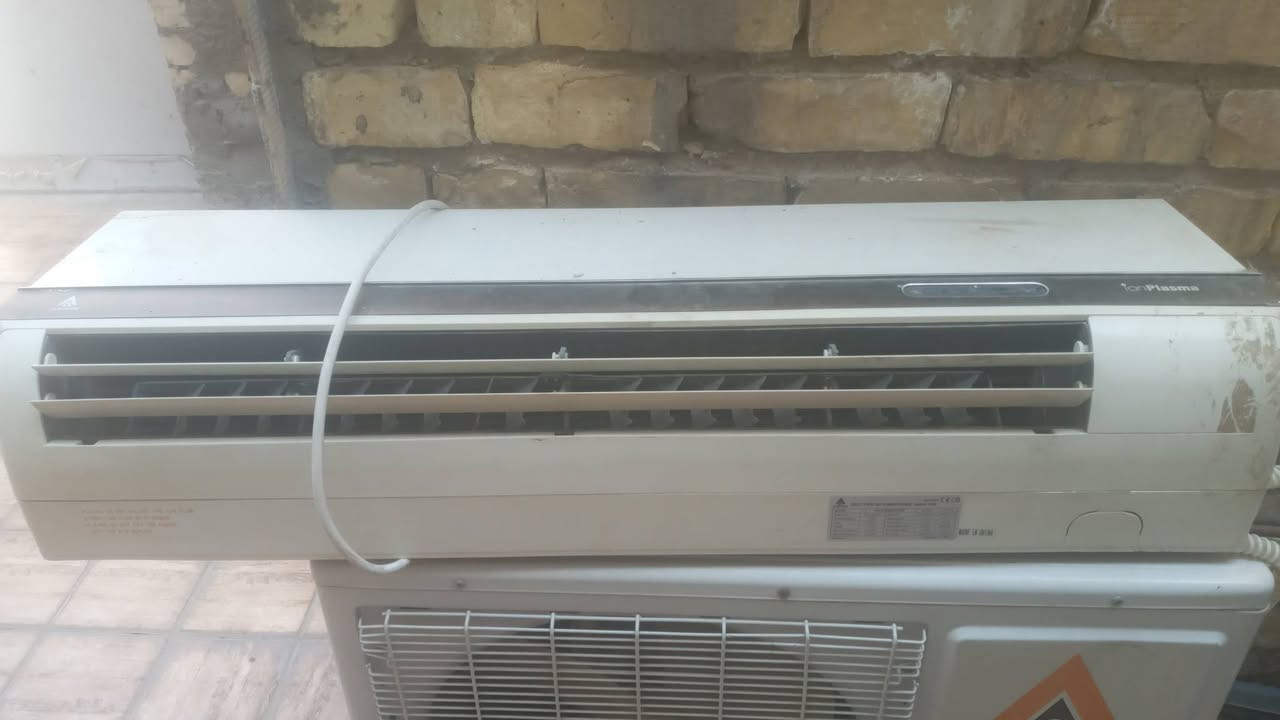 سبلت طنين نوع الحافظ شغال يفصل مرات بالصيف الحار جدا كامل مع ملحقاته مشدود حاليا السعر 175 الف بغداد الحسينية بالبدايه ***********
