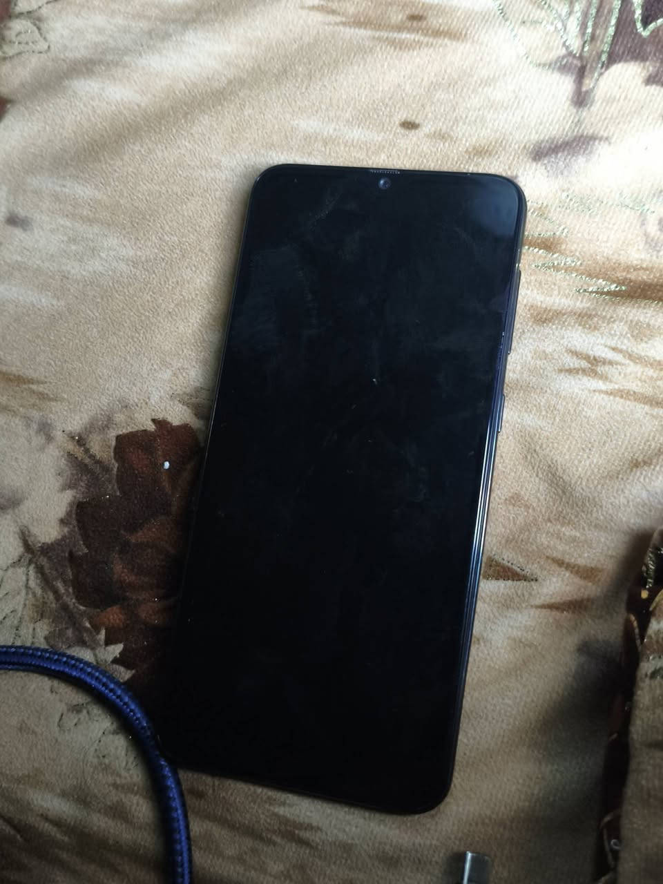 جهاز سامسونغ A30 نضيف مابيه شخط بطاريه بعدهي بلاد مبدل شاشه فقط رايده ب 100
واتساب فقط 
***********
