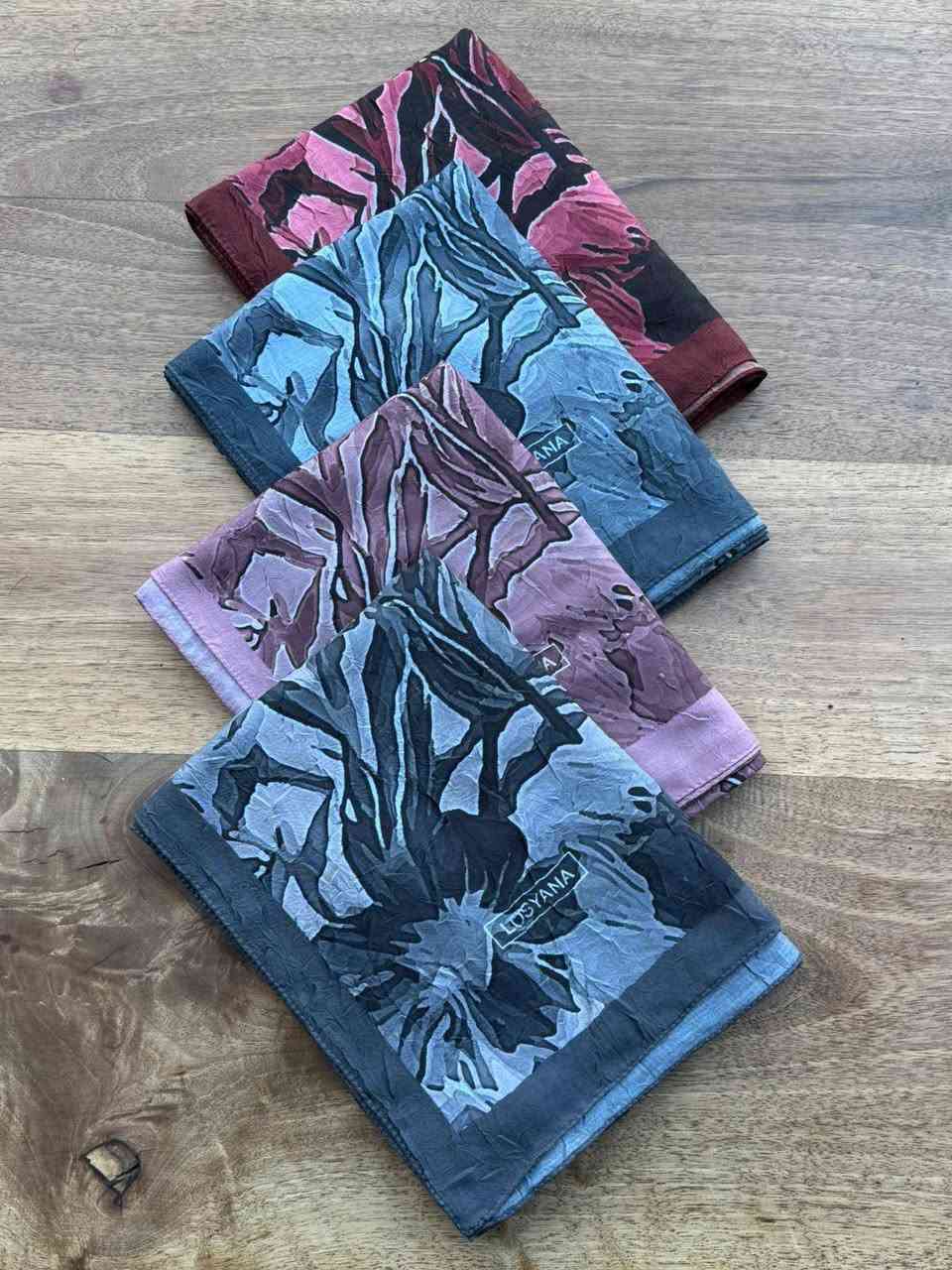 Dijital Bambu kraş şal 

Satışımız toptandır 
《 لوسيانا و جاسمينا سكارف Losyana Jasmine Scarf 》
للجملة _ en gros _ оптом ~ عمده ~ Toptan _ wholesale 

Tel : +905527263080📱📱

🇹🇷🇸🇦🇸🇩🇲🇾🇹🇳🇮🇶🇱🇧🇱🇾🇯🇴🇩🇿🇶🇦🇪🇺🇲🇦🇧🇦🇨🇦🇦🇪🇦🇱🇦🇿🇸🇾🇵🇸
#hijabiblogger #shawl #платок #losyana_scarf
#hijab #sharf #шаль
#hijabmoda #châle #foulard
#płatki #romol #шарфы #şalmodası #toptaneşarp #scarves #yenisezoneşarp #tesettürgiyim #şalbağlama #tesettür  #abiye  #turban  #dijital_şal #losyana_şal #başörtüsü  #echarpe #tesettürmodası #desenlişal #kraşşal


**إذا كنت صاحب هذا الإعلان وتريد حذفه لأي سبب، رجاءا أرسل رسالة إلى الدعم الفني**