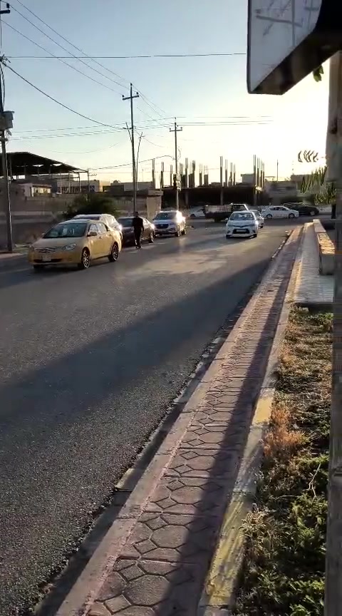 السلام عليكم بيت للبيع طابو ملك صرف موقع تجاري كركوك طريق بغداد مكان فول تجاري يحتوي على مساحه 243واجهتين على شارع 20 للاستفسار اكثر الاتصال علا الرقم ***********

