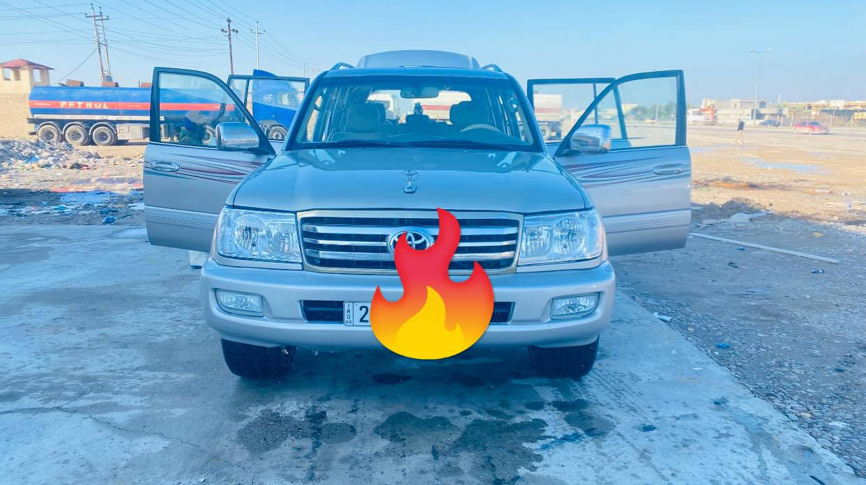 السلام عليكم  لاندكروز 2005
6 سلندر رقم سليمانية
 السعر 155$$
الرقم ***********
