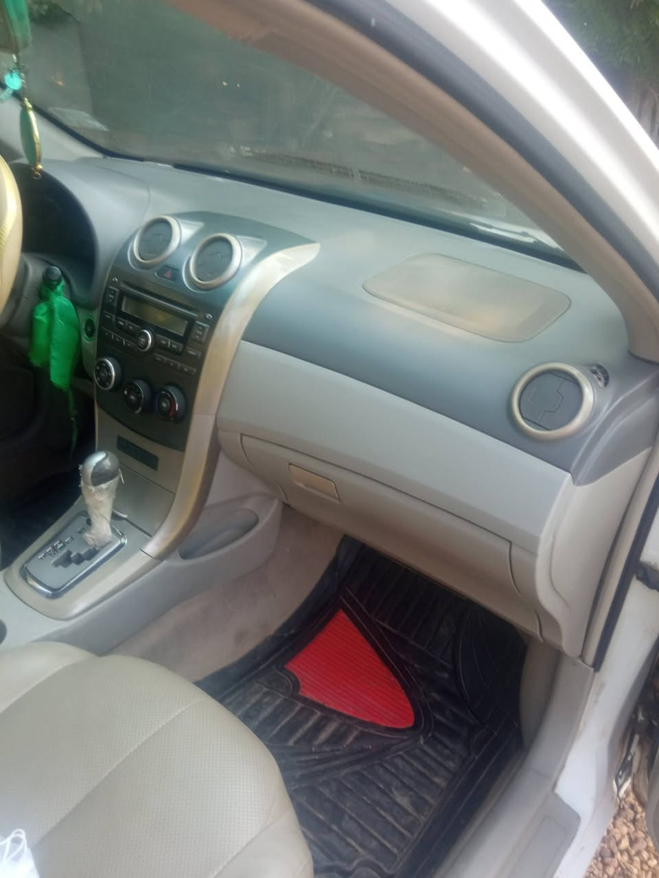 بي واي دي جي ثري اوتماتيك موديل 12مكفوله للبيع ***********
