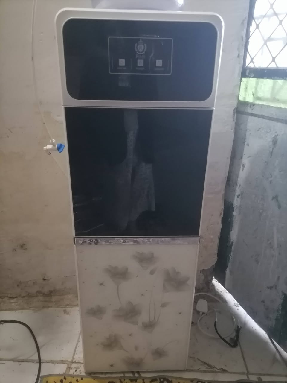 غراض للبيع مكان دوره ابو دشير اكو توصيل شراي وتساب ***********
