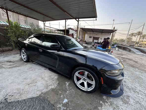 السلام عليكم… للبيع او مراوس حسب القناعه
جارجر 16 مكينه 8 سلندر 5700 ارتي ومواصفات الارتي معروفه شفتات كاميرا مري قلاب. هيتر بالمري كشن كهرباء السياره محدثه. Srt بالكامل والشاشه Srt كل نضامهه… باتري جديد تخم تاير 275 اليوم شادلهه كير مكينه كفاله. جاهزه بدون نواقص. صدر امامي. خلفي. حادثهه موضح بالصور. وبيهه طخطخات بالصفحه الثانيه ابيع #حزام رقم بغداد. مداور مباشر 
السعر 163 وبيهه مجال بسيط. 

***********
