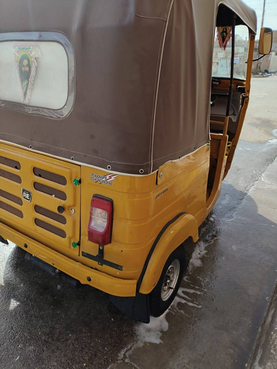 تكتك للبيع 20 بيها ضربه صغيره بل لغد دوس معمرات مكاني بغداد الحسينيه سعر 7 ***********
