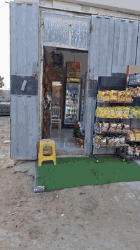 غراض محل للبيع  
5 برادات كلهن جدد صارلهن شهر من اشتريتهن 
مع الغراض 
للاستفسار على هذه الرقم بيه وتساب 
*********** 
وايضا ماسنجر موجود على الخاص
